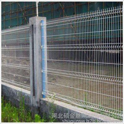 河北硕金丝网制品 专业供应厂区护栏网，高清细节图全解析
