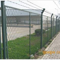 城市安全与景观的守护者 上海护栏网的多元化应用与发展